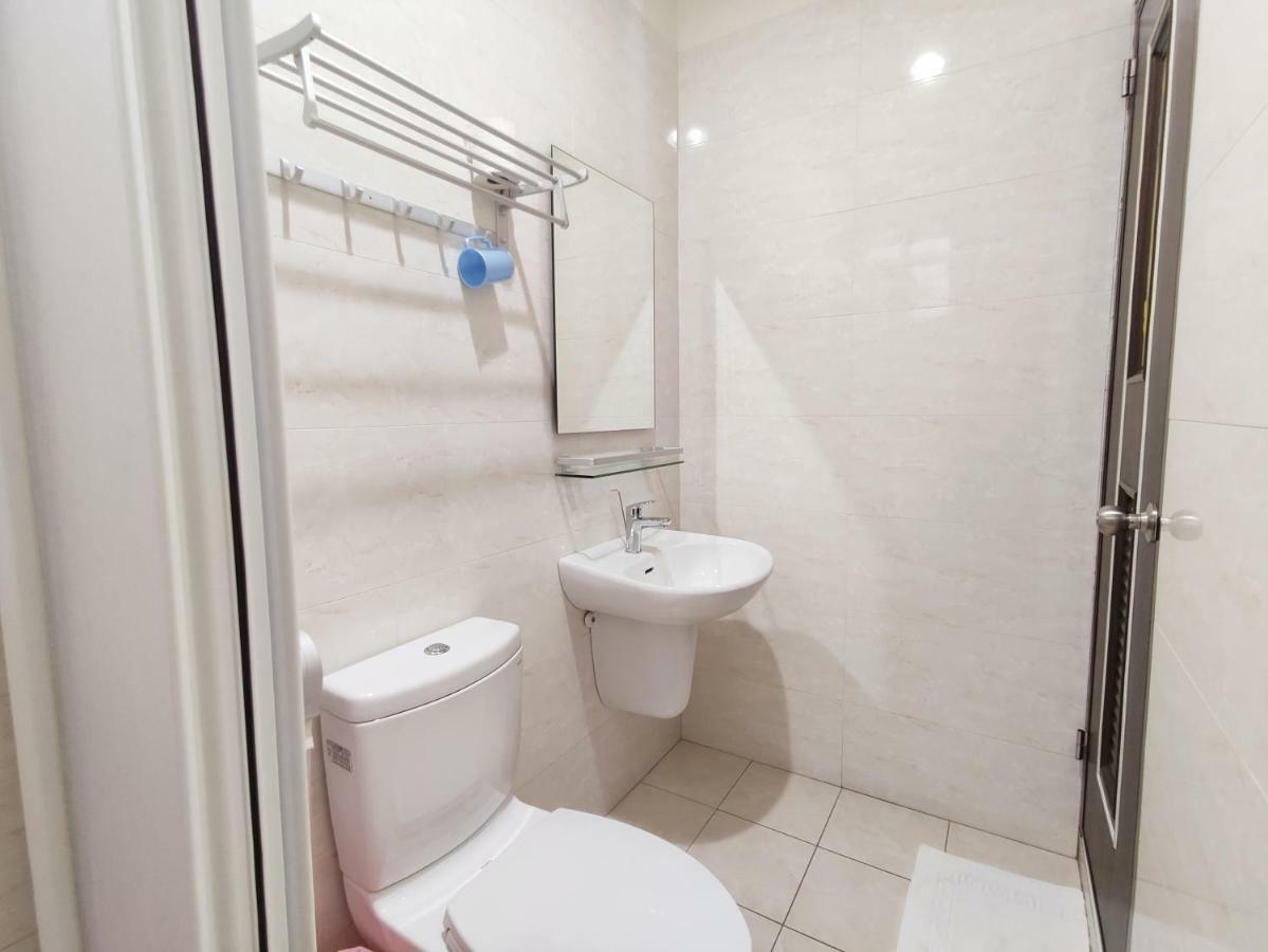 Feng Homestay Zhongpu Exterior photo